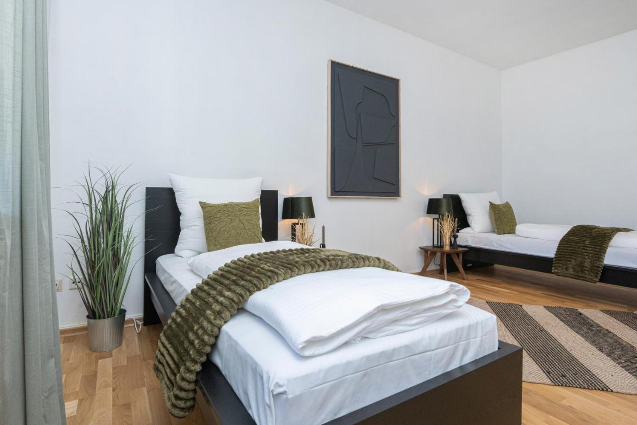 Center Dream Apartment - Netflix Krefeld Buitenkant foto